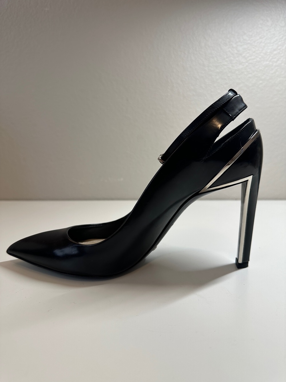 Christian Dior Ankle Strap Leather Stilleto Heels Size 7 EU37